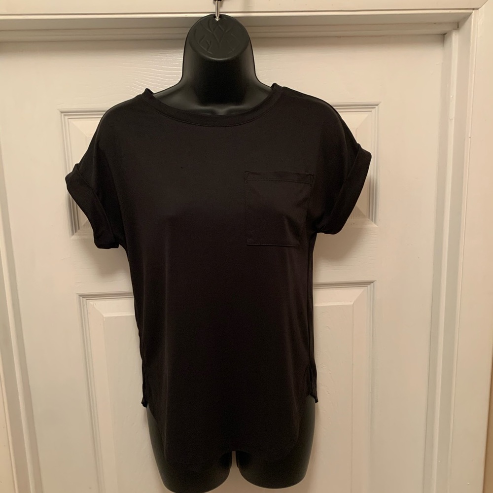 NWOT a new day pocket tee